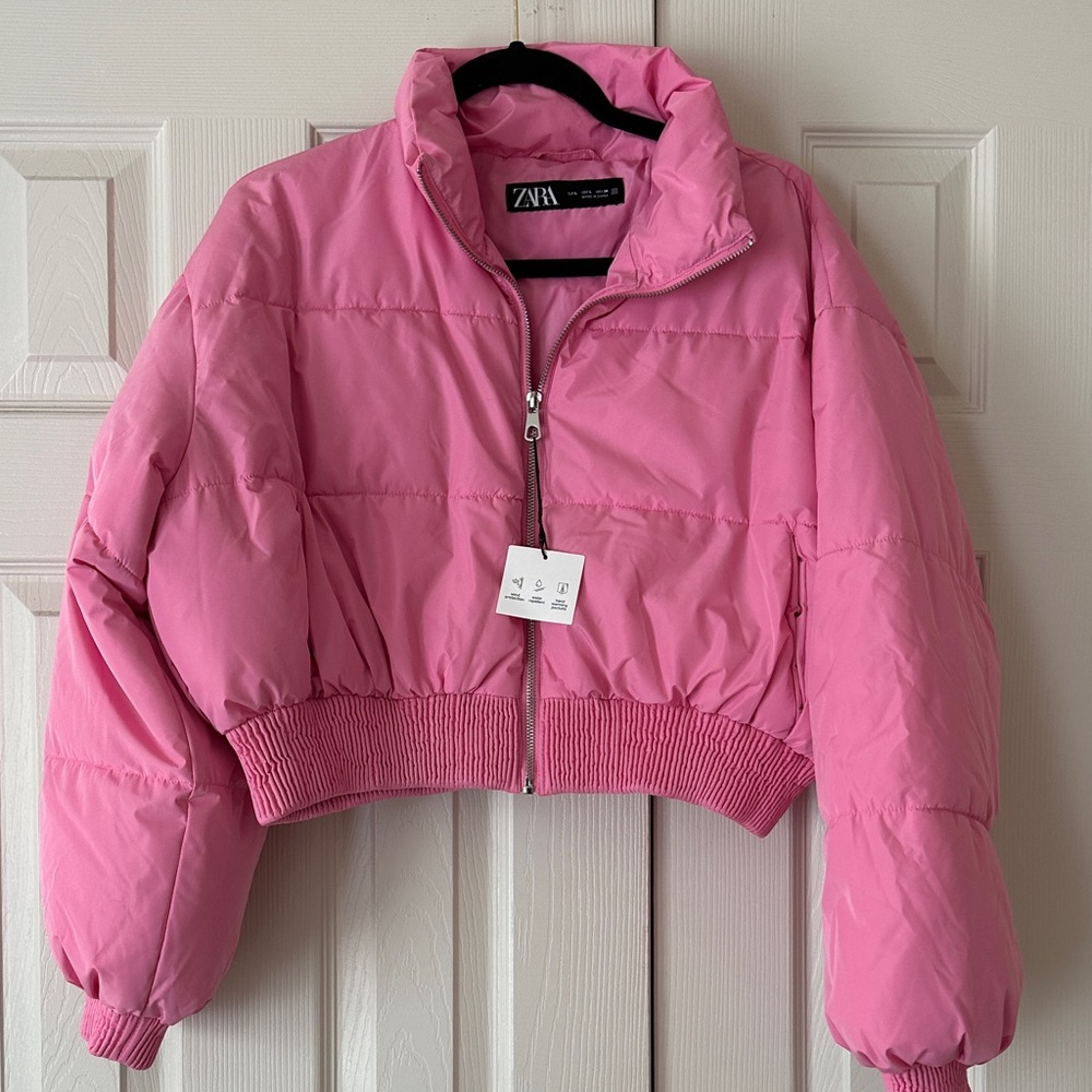Zara Women’s Pink Puffer Jacket